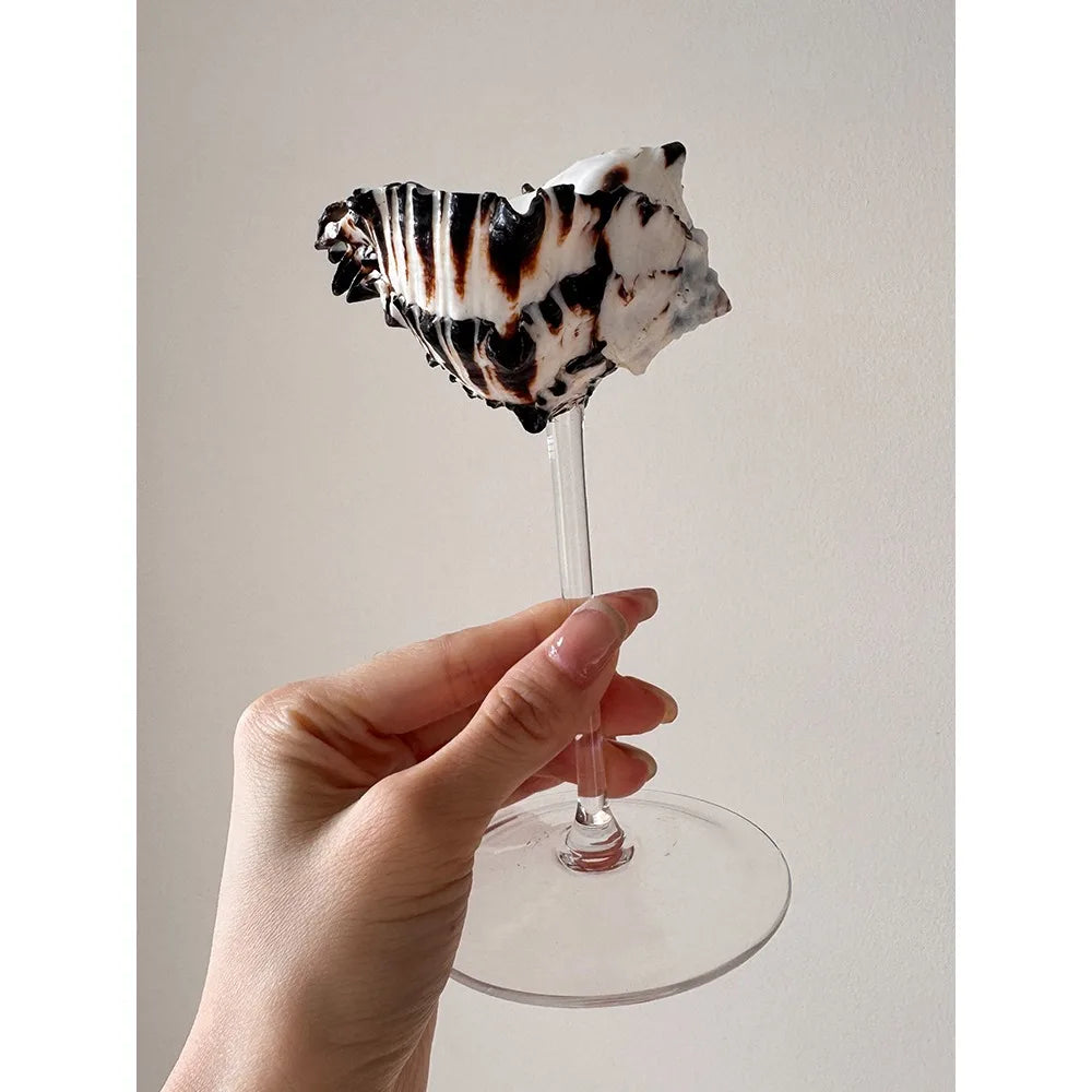 Copa de Cristal 'Nautilus' – Artesanía Nórdica y la Poética del Mar